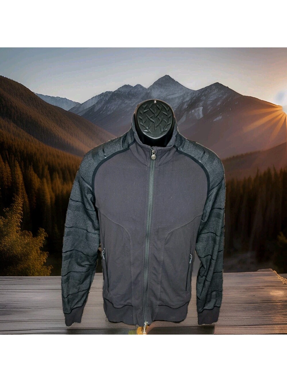Lululemon Active Jacket Heather Black Gray Mens Small Athletica Running Workout